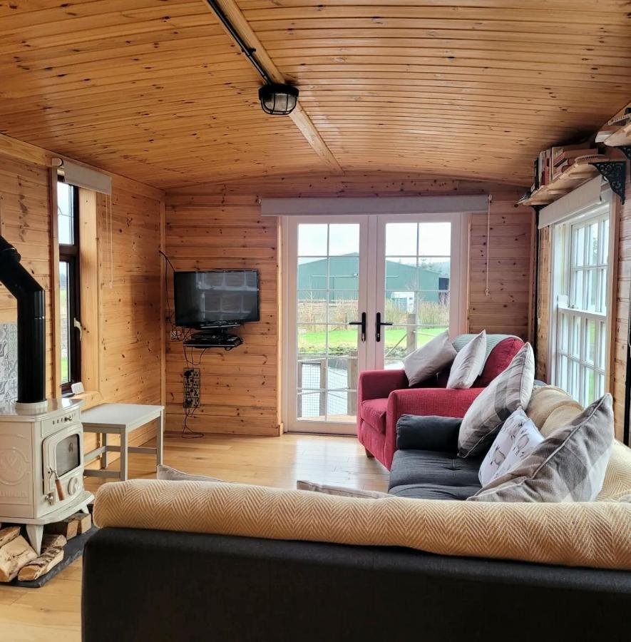 The Cabin At Forestview Farm Greenisland Exteriör bild